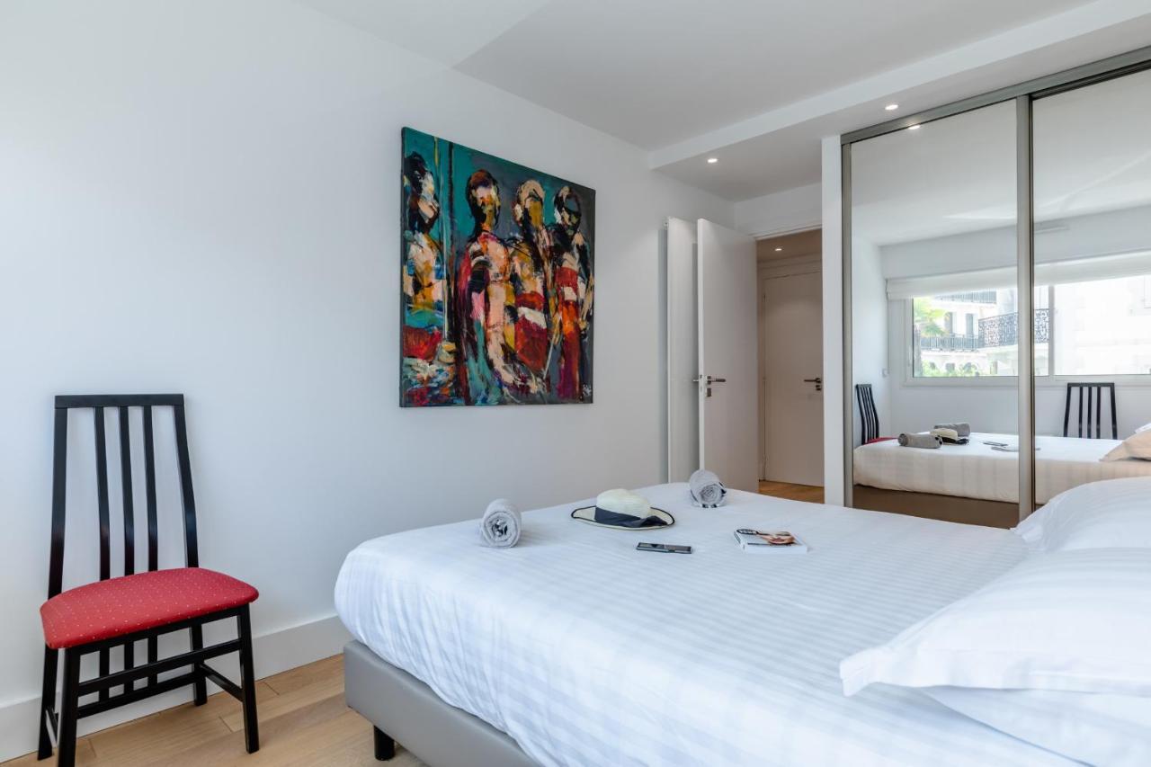 Easy Cles- Bright 3 Bedrooms Flat Next To Les Halles With Parking Biarritz Buitenkant foto